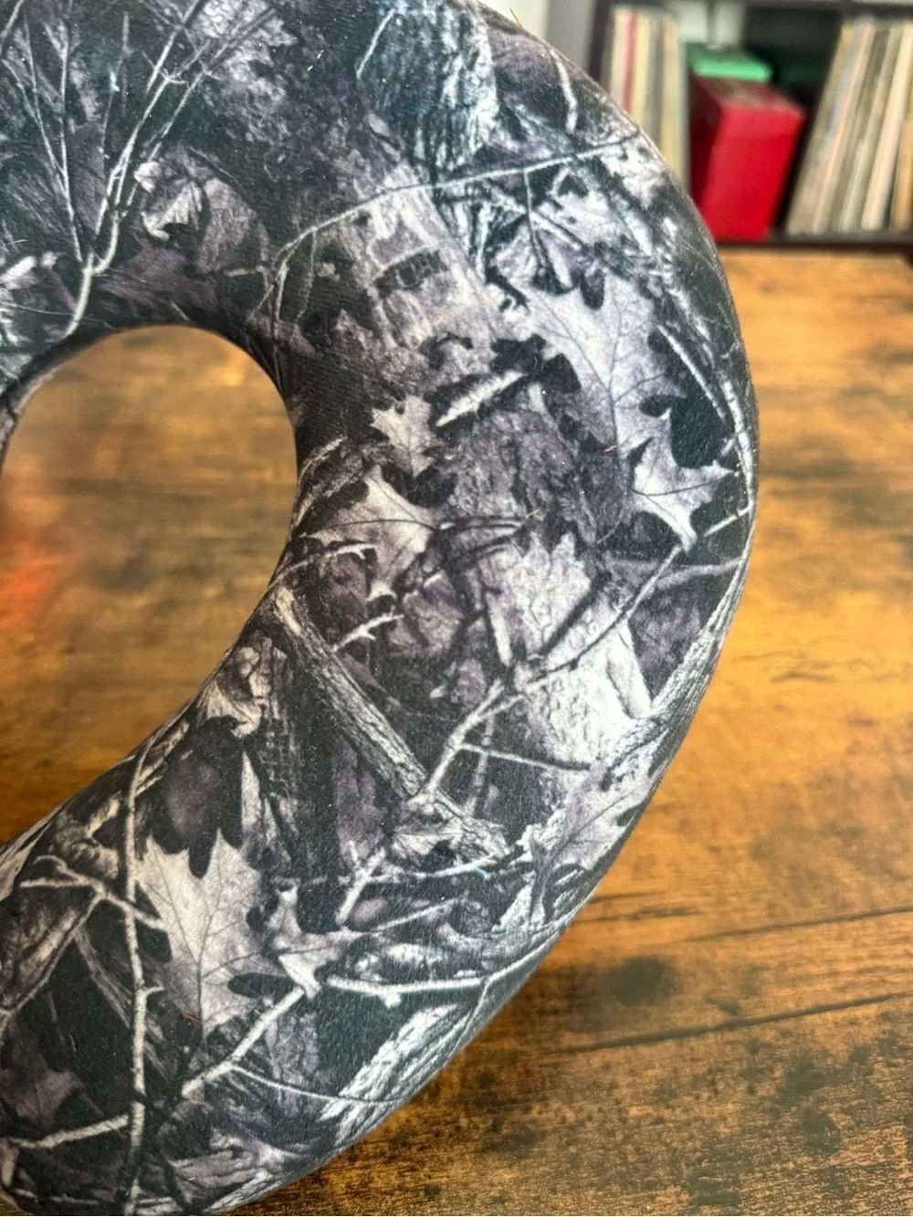 U-Shaped Travel Neck Pillow - Black Camouflage
